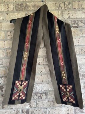 Vintage Coloratura 100% Wool Geometric Scarf in Olive, Black & Red